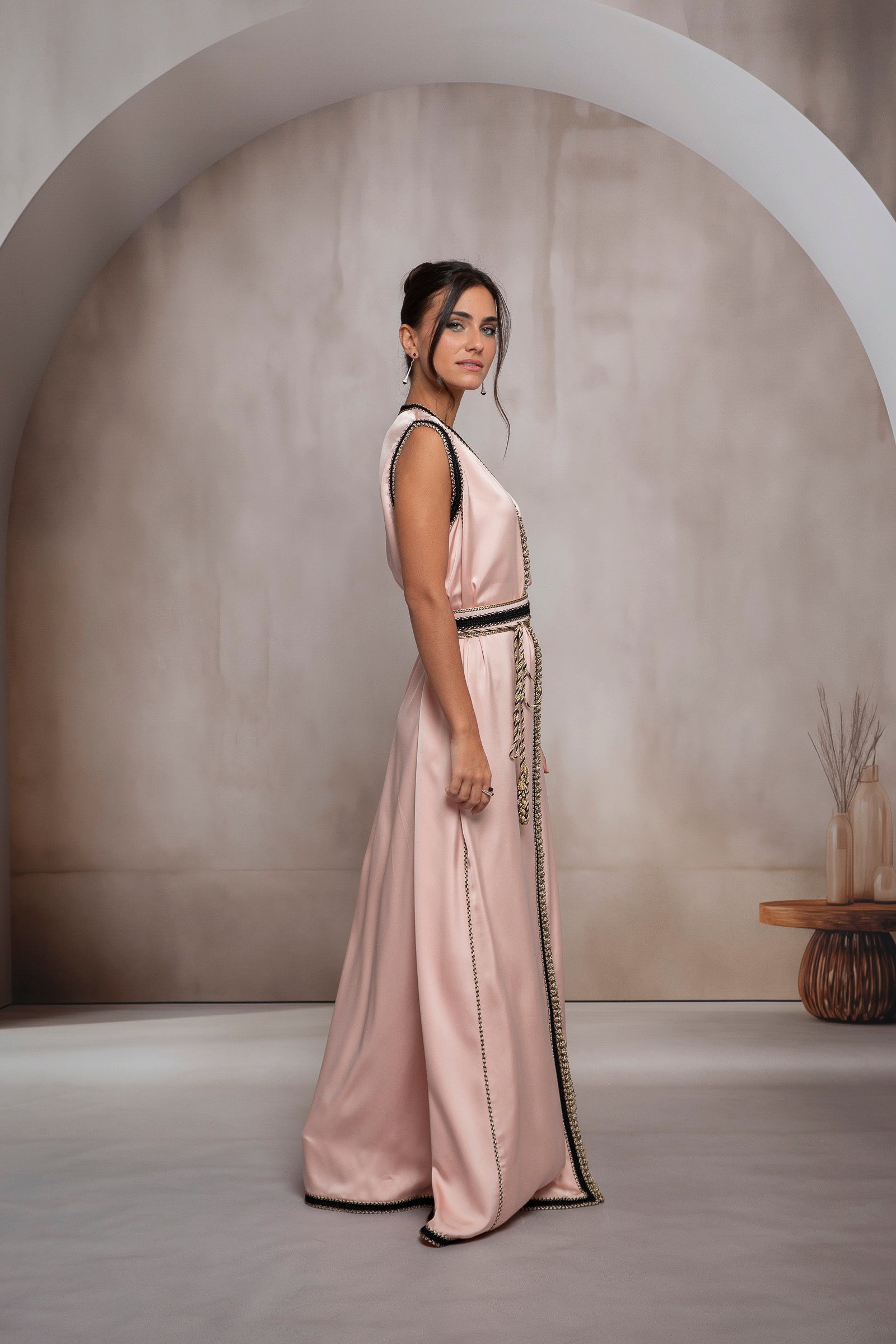 Curve 1 Kaftan Set