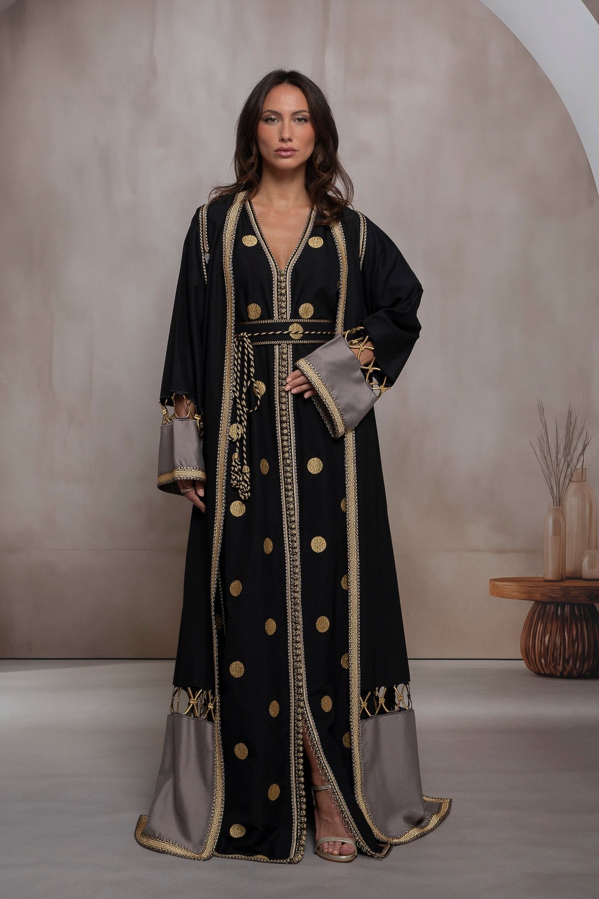 Circle 2 Kaftan Set