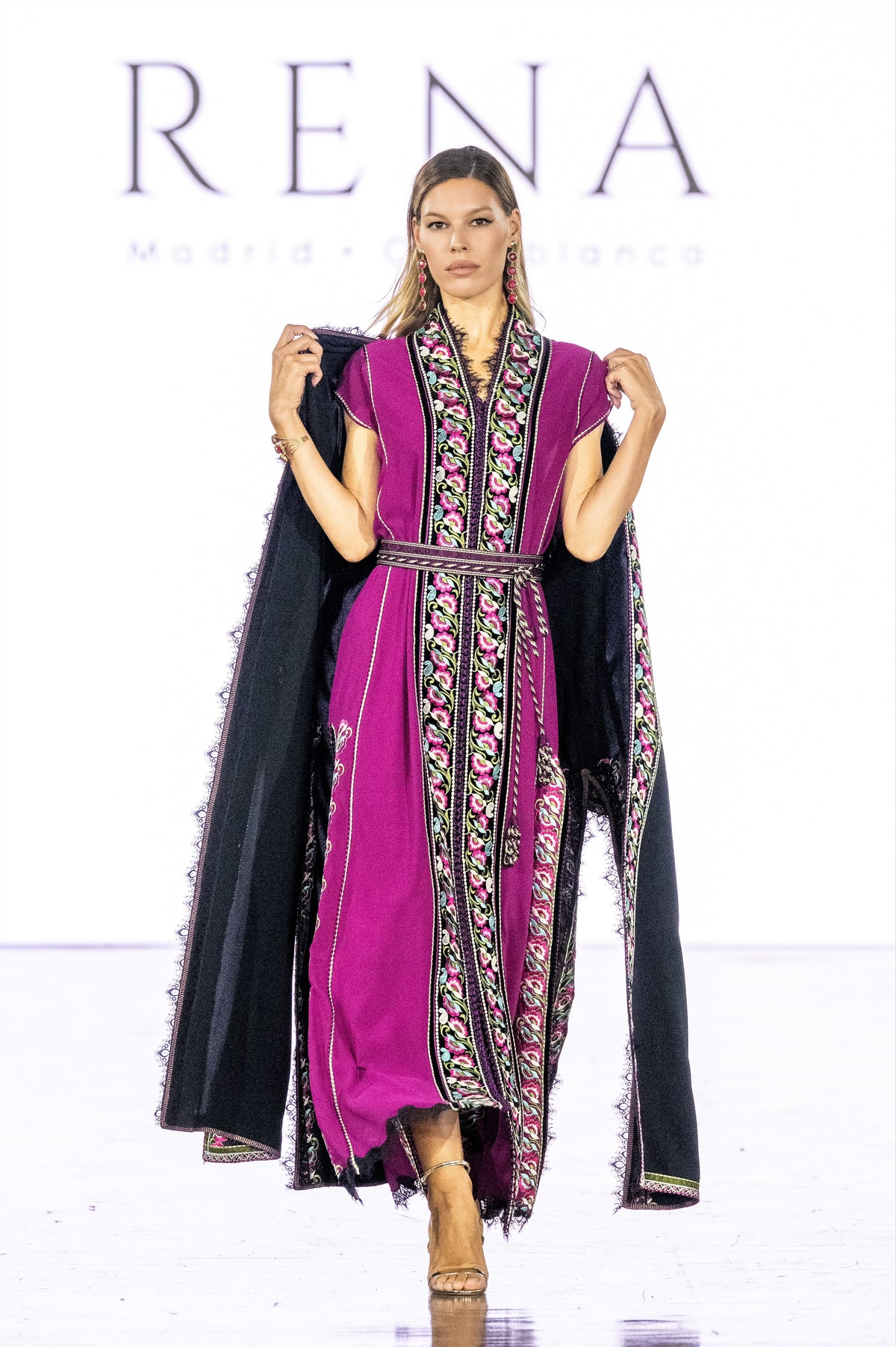 Vesper Kaftan