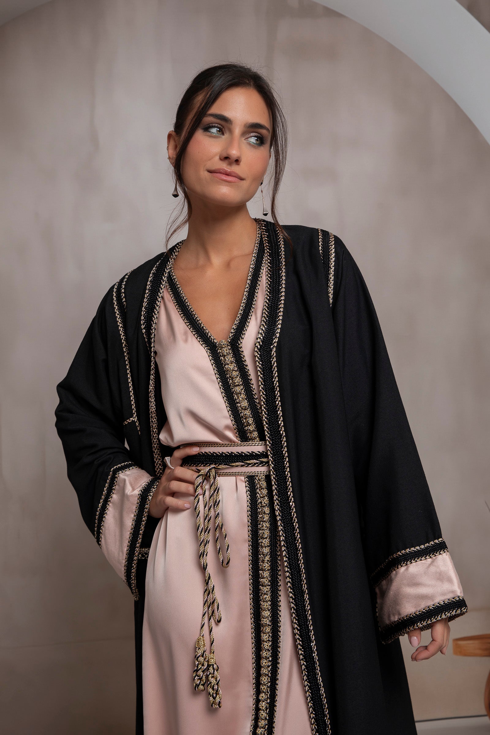 Curve 1 Kaftan Set