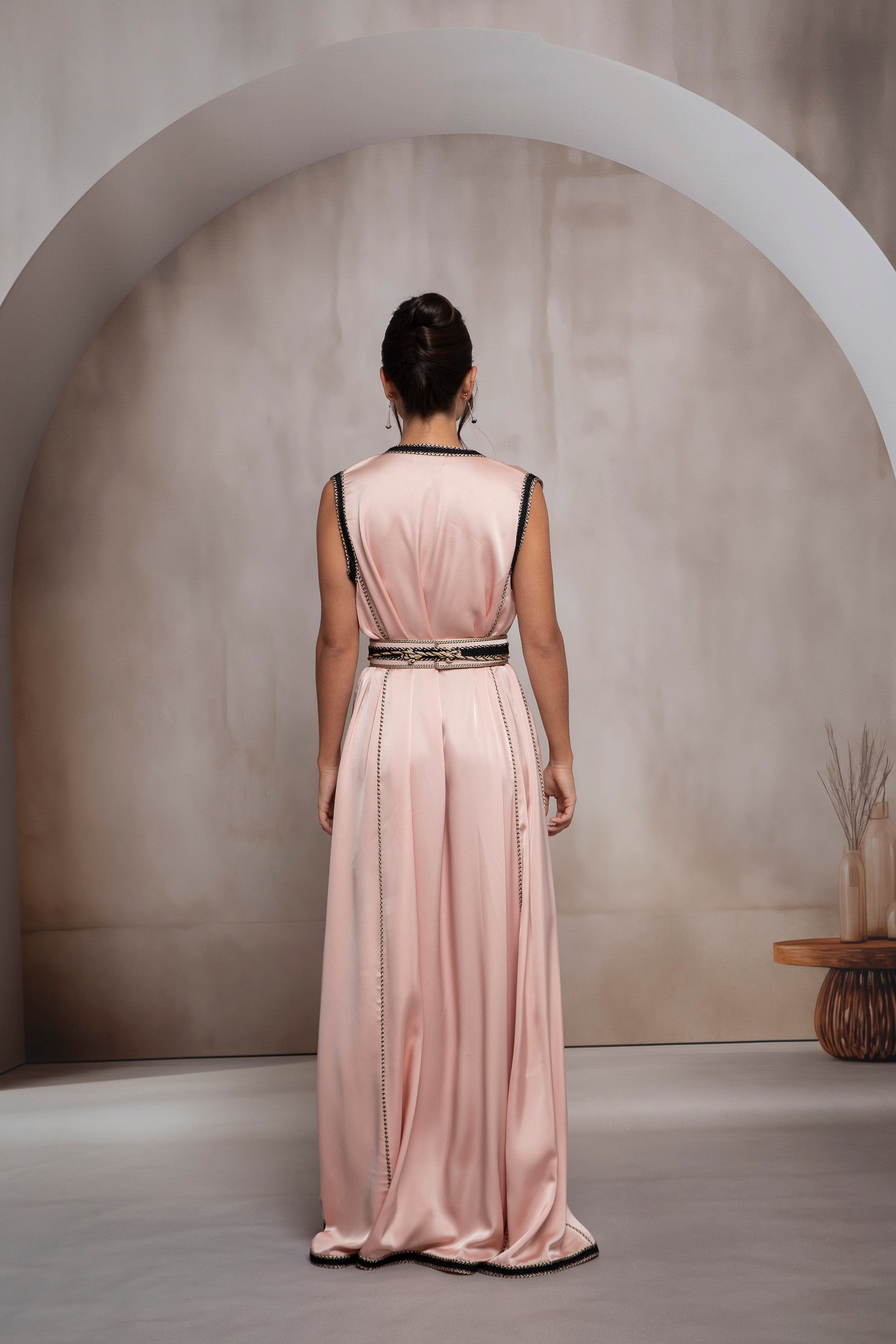 Curve 1 Kaftan Set