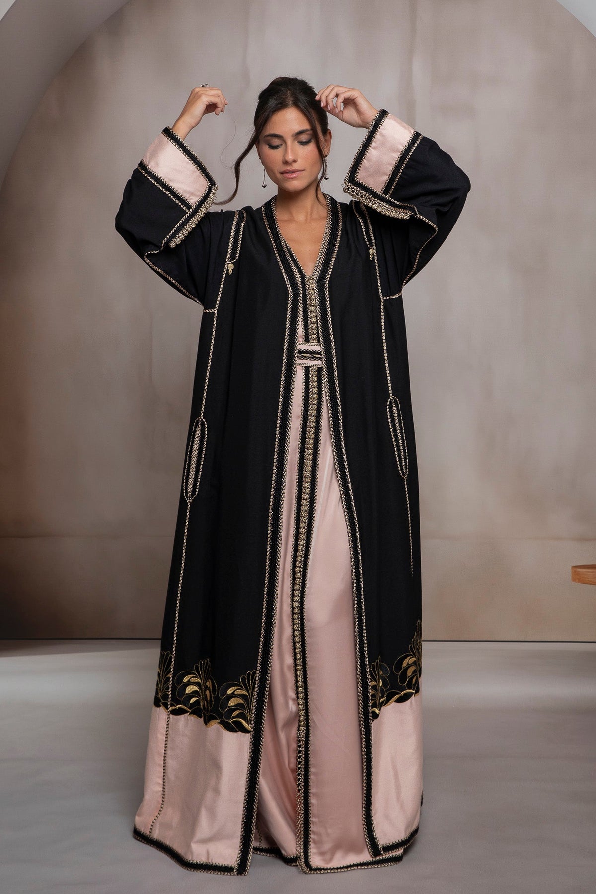 Curve 1 Kaftan Set