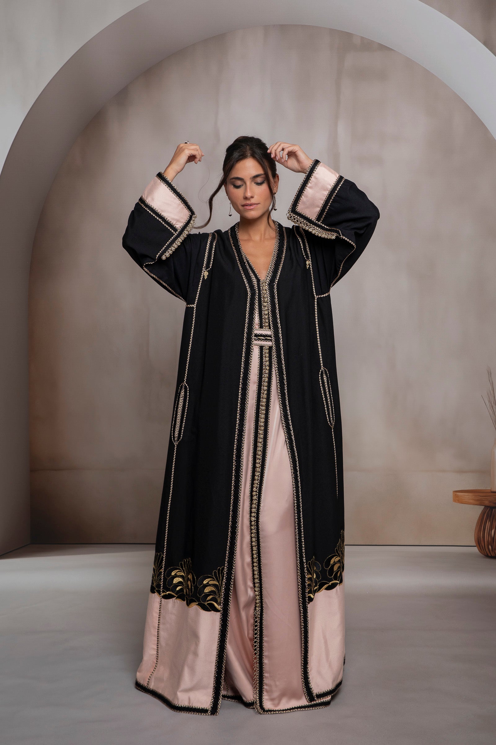 Curve 1 Kaftan Set