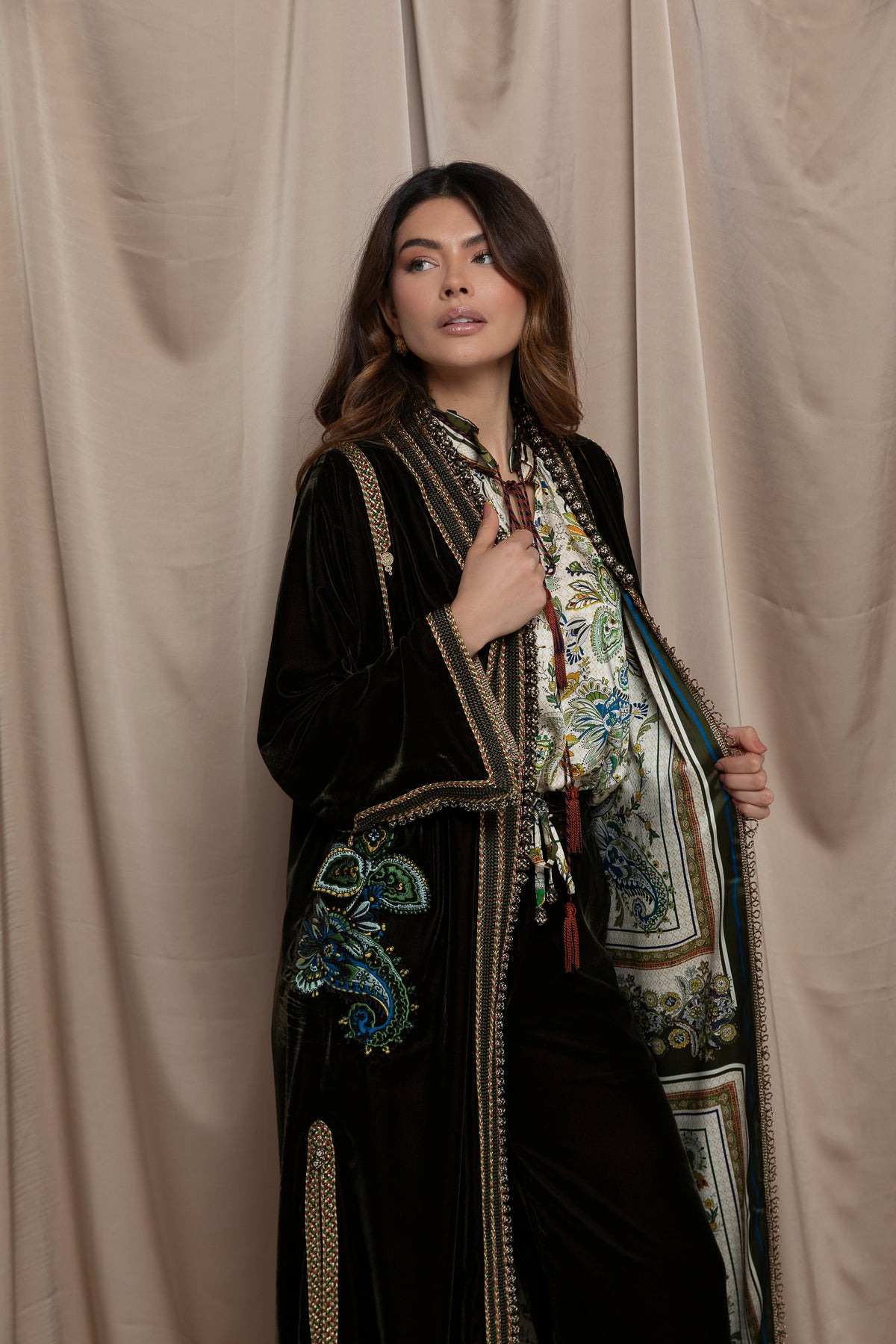 Elunara Kaftan Set