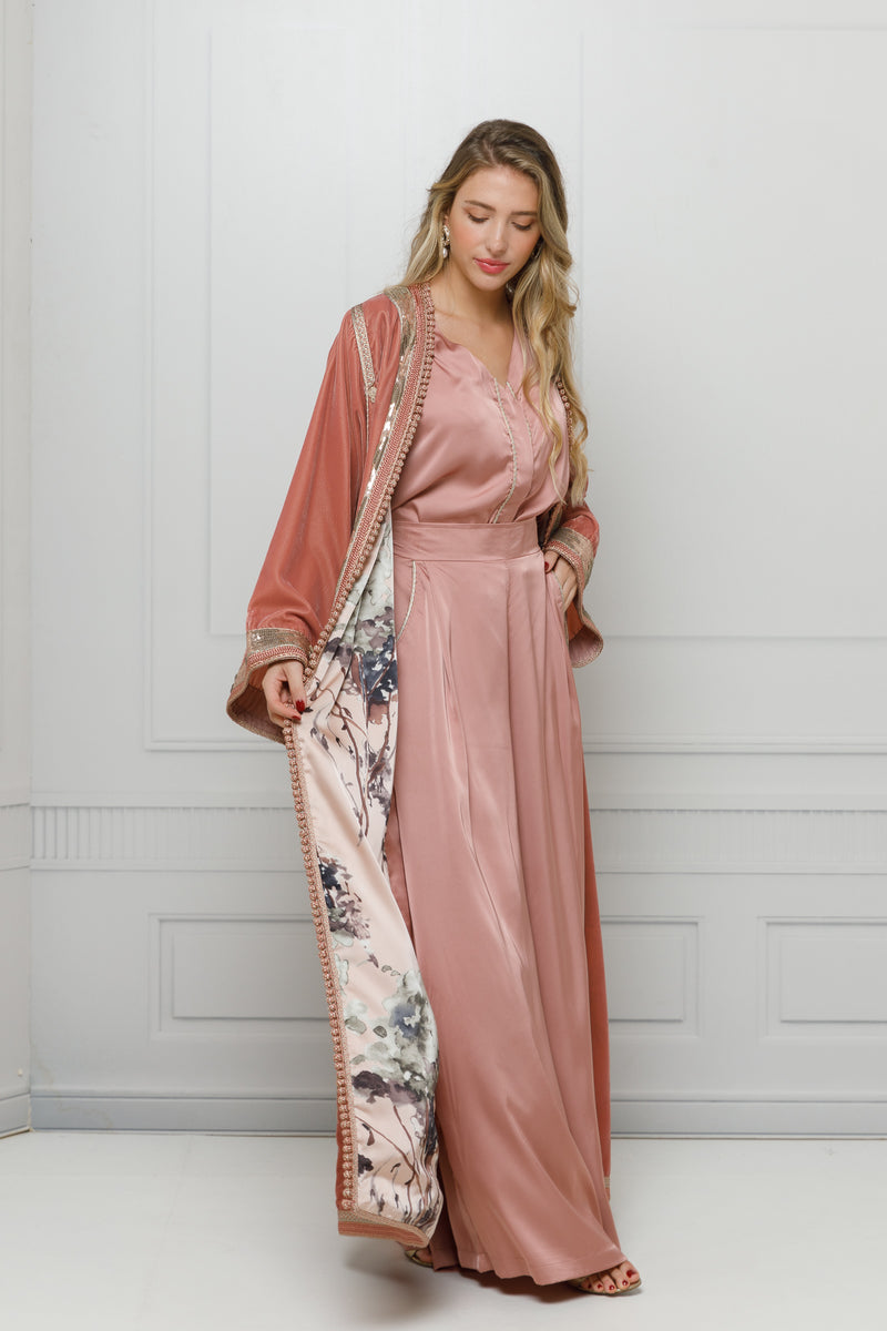 Reality 011. Graceful Kaftan Set