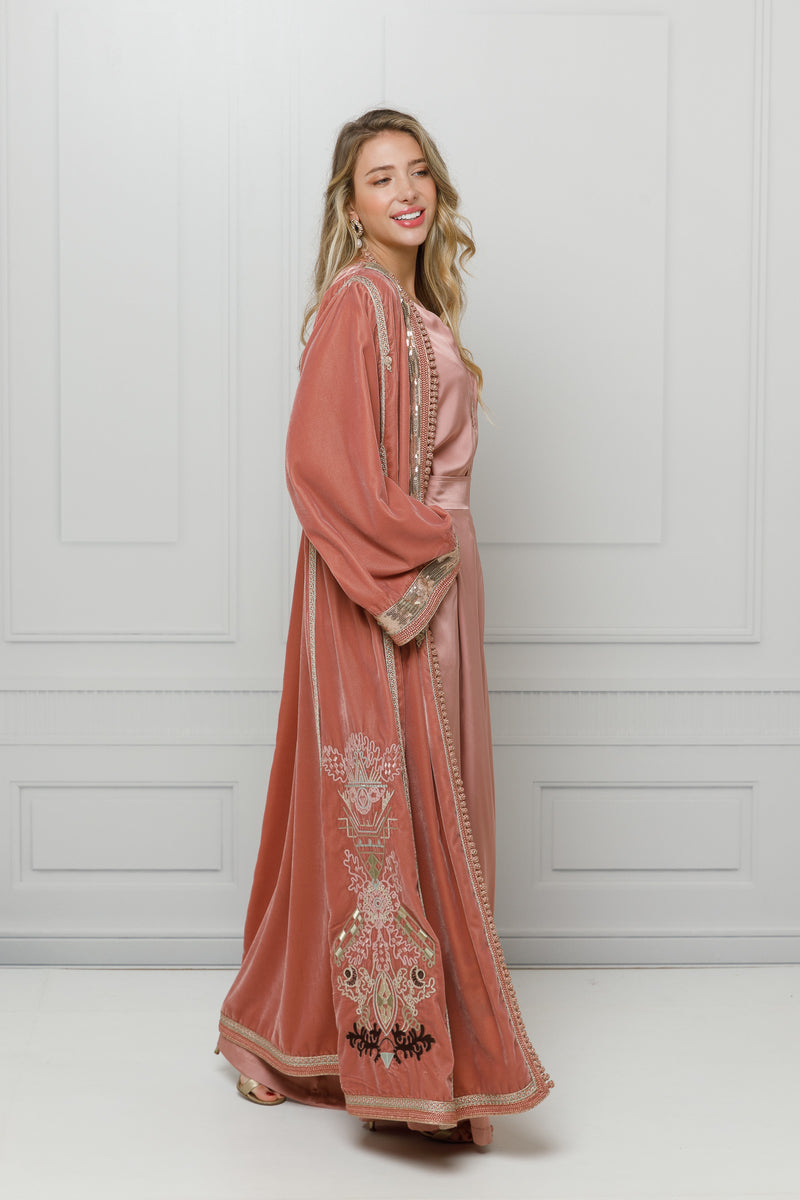 Reality 011. Graceful Kaftan Set