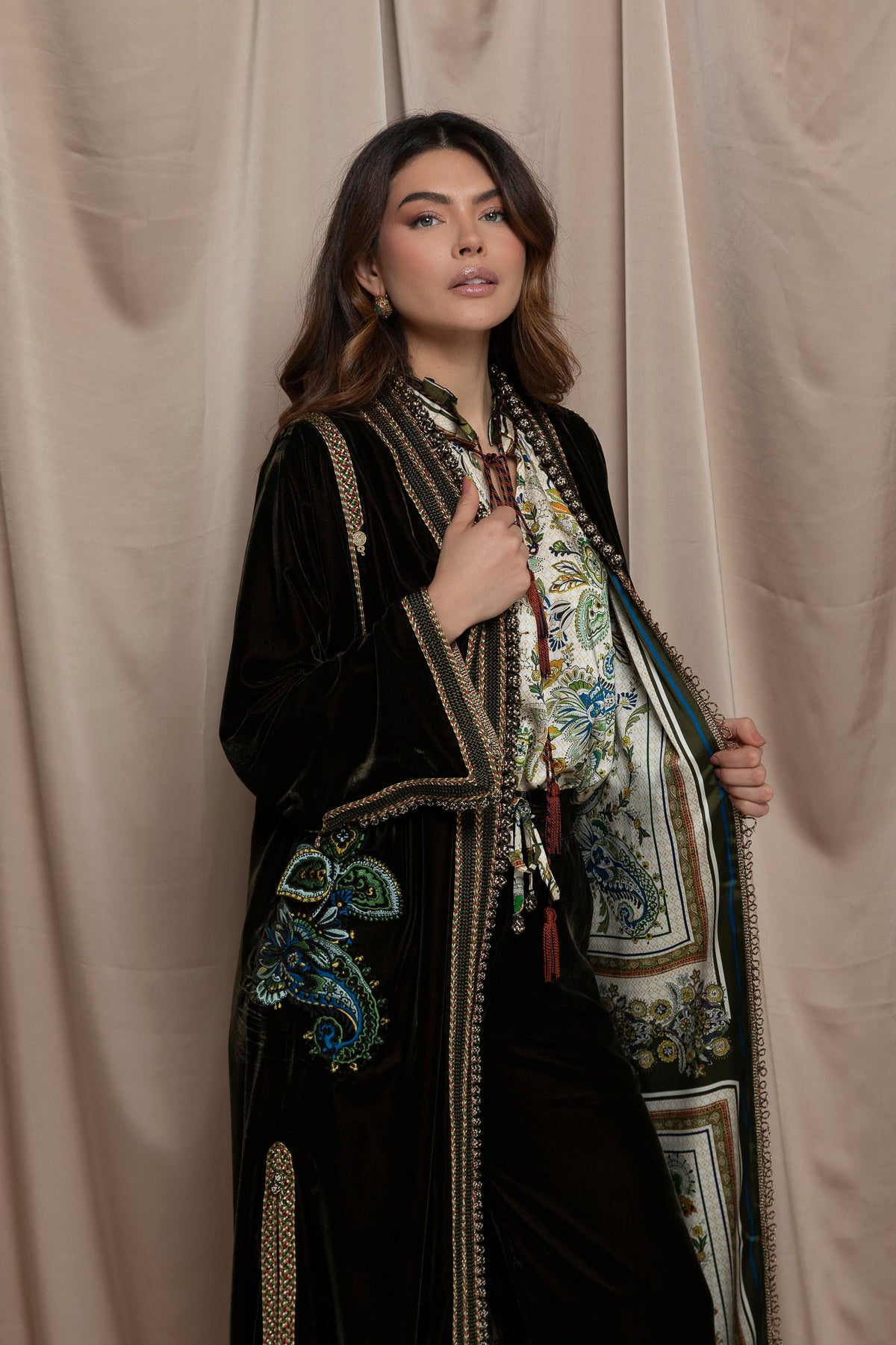 Elunara Kaftan Set