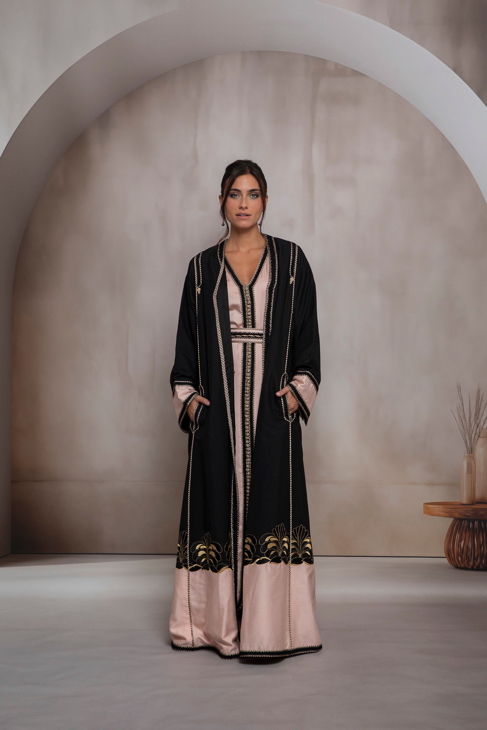 Curve 1 Kaftan Set