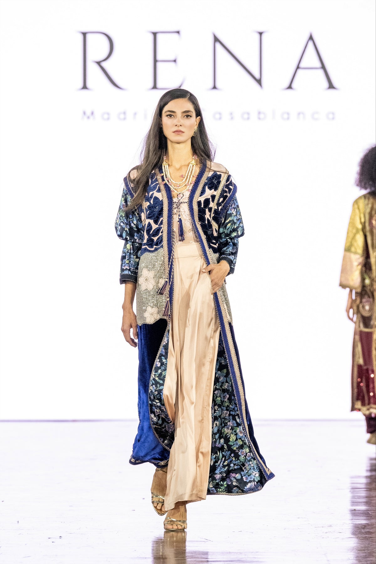 Warda Kaftan Set