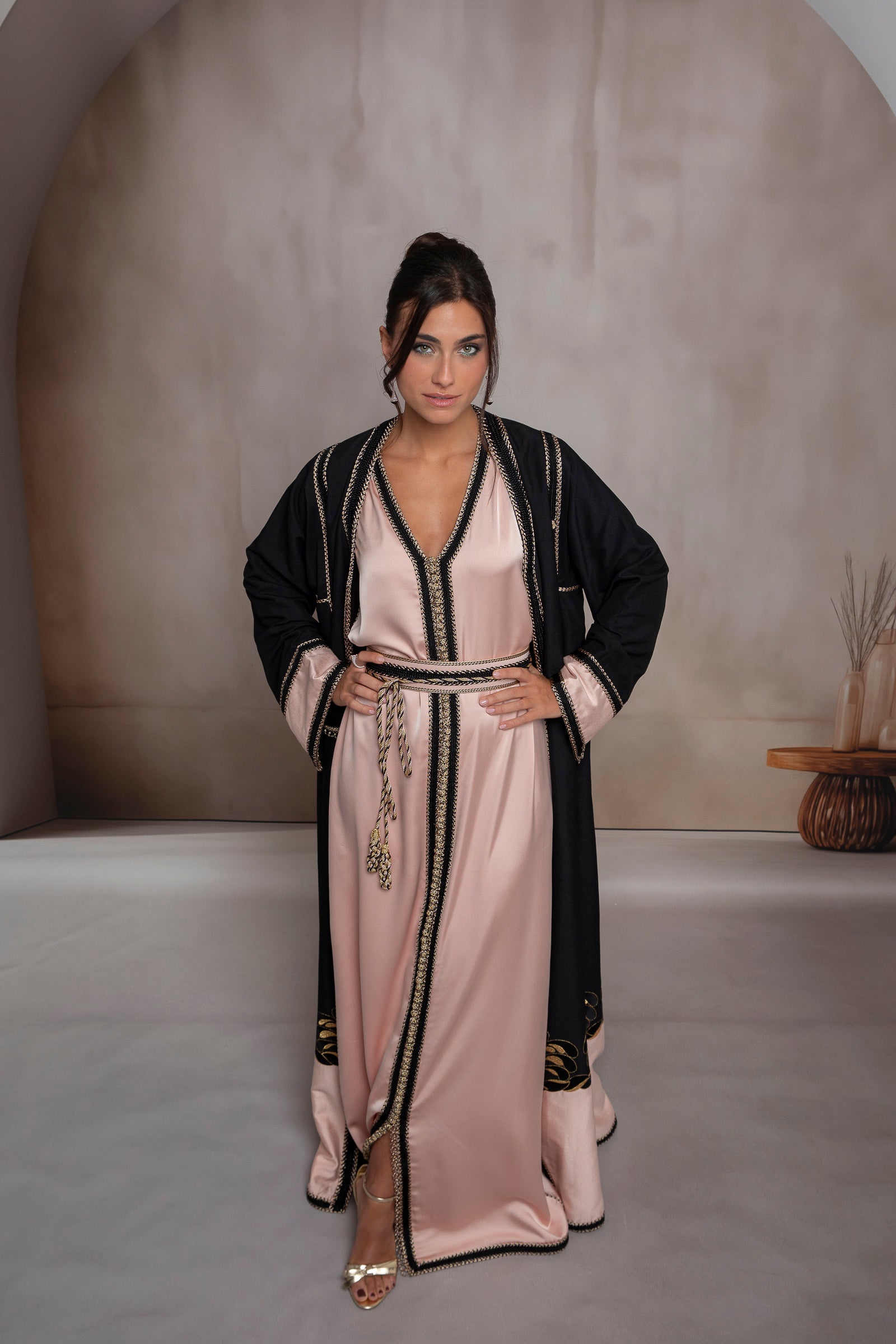 Curve 1 Kaftan Set